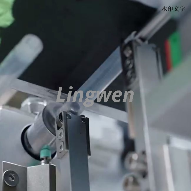 Lingwen医疗设备Luer Lock塑料注射器组装机器